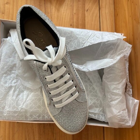 NIB Jewel Badgley Mischka Sparkle Fashion Sneakers - Size 9.5 - Picture 4 of 7
